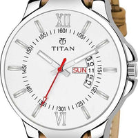 Stylish analog watch with unique design